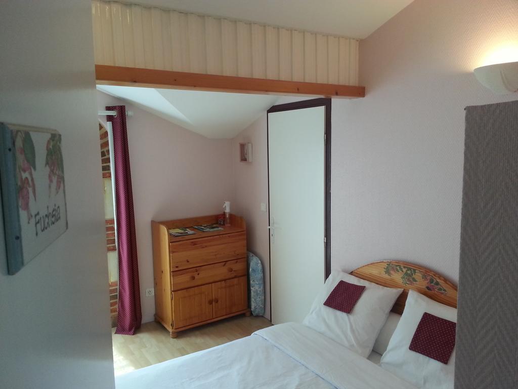 Chambres D'Hotes Au Grillon Dort Moustey Værelse billede